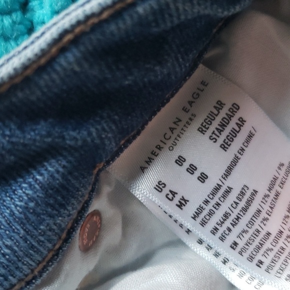 American eagle outiftters AE Stretch Mom Jean medium bright indigo 00 - Picture 6 of 14